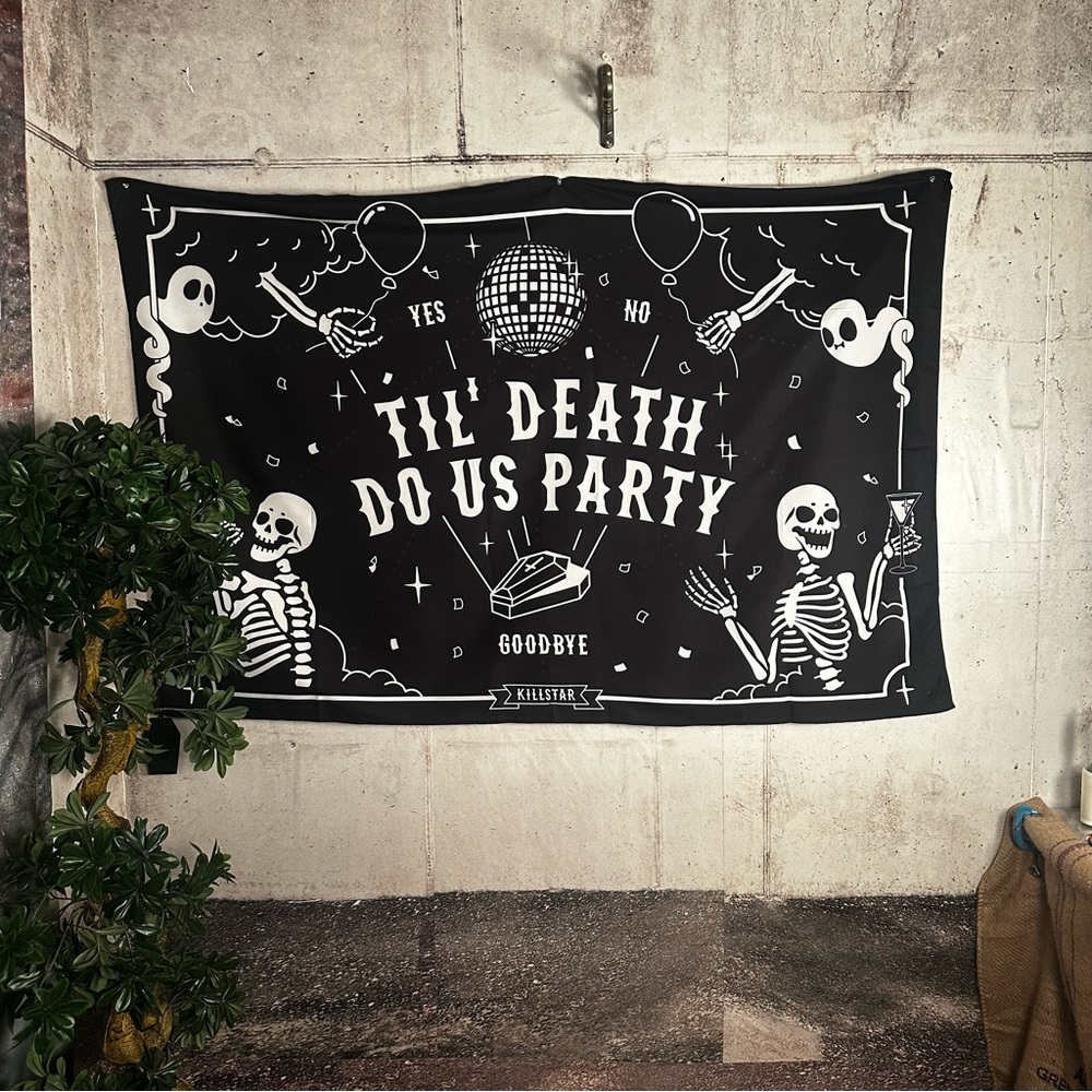 Killstar dancing skeleton Halloween party decor wall tapestry